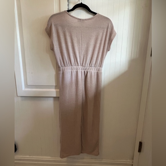 Gilli Dress - Picture 4 of 5